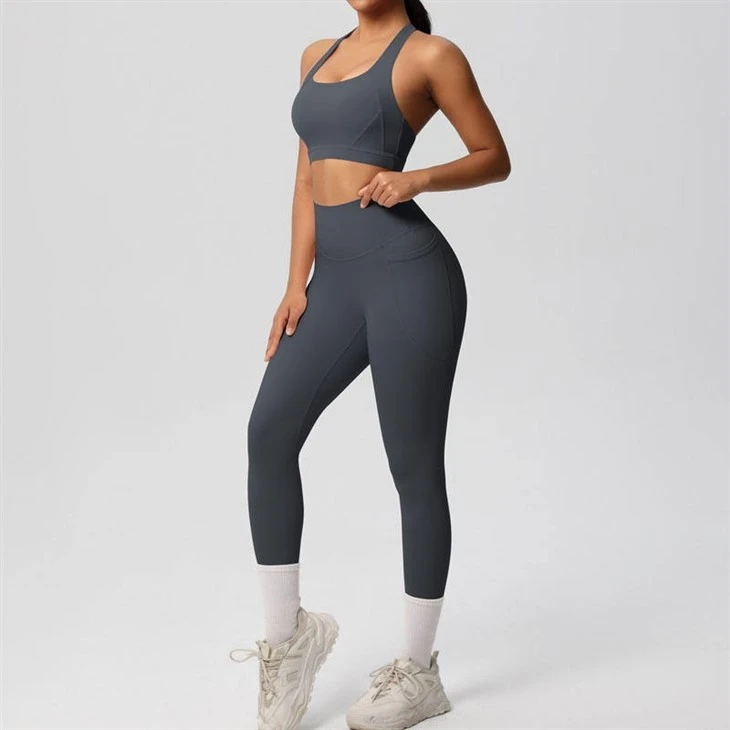 Crisscross back sports bra set6